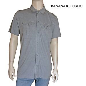 Banana Republic Button Front Shirt Short Sleeve Textured Knit NWT